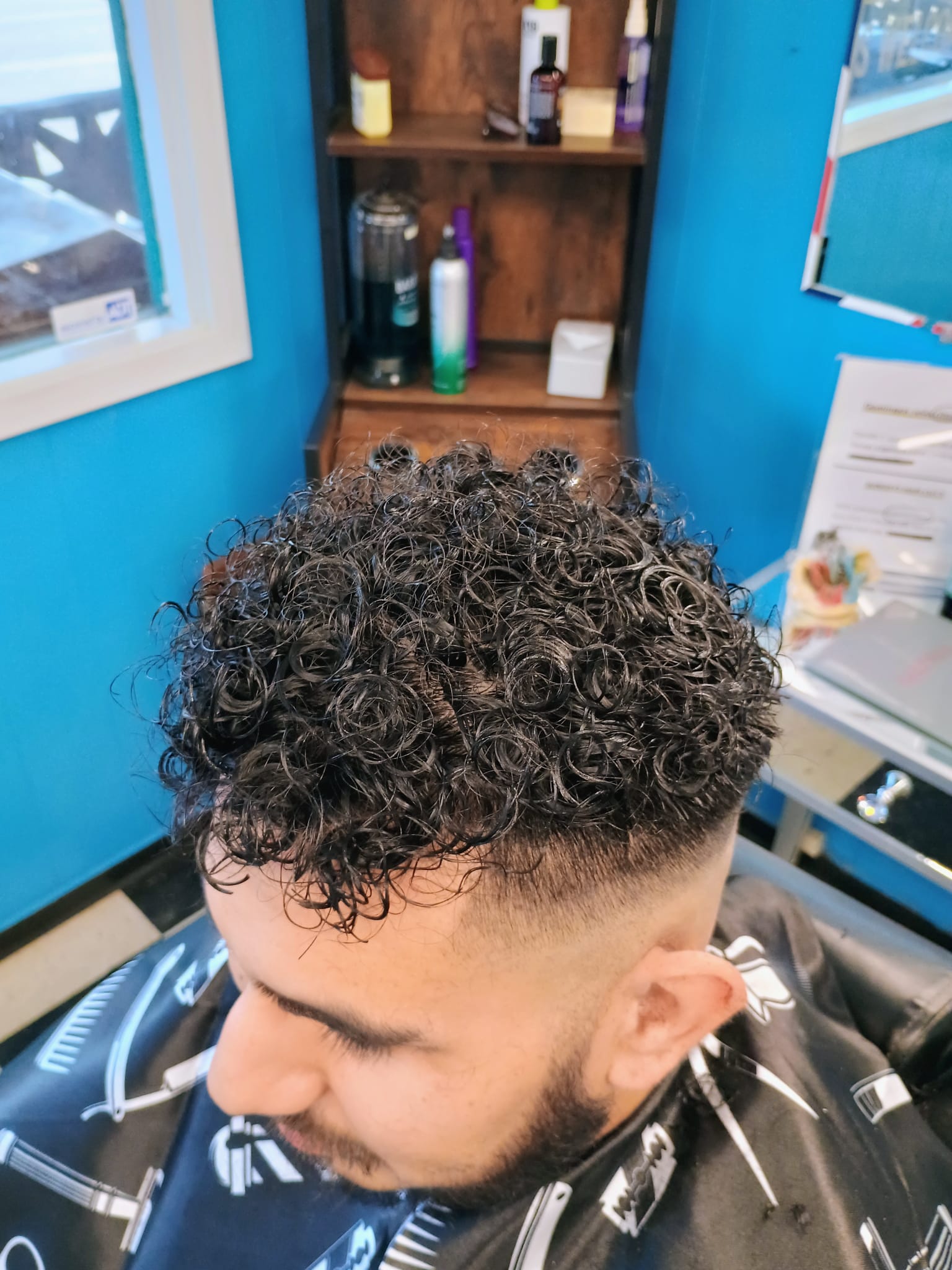 Men's curl styling