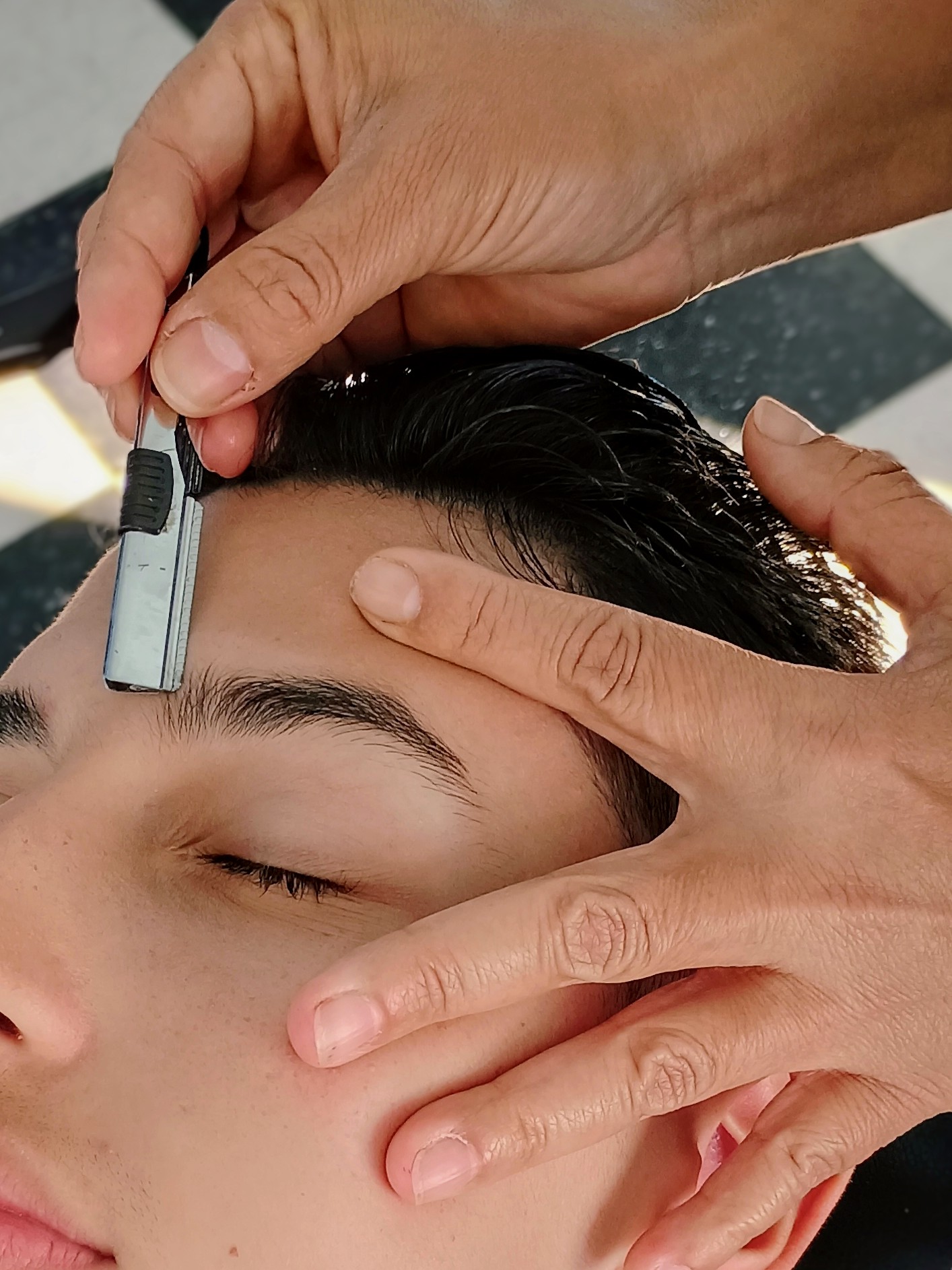 Men's shave